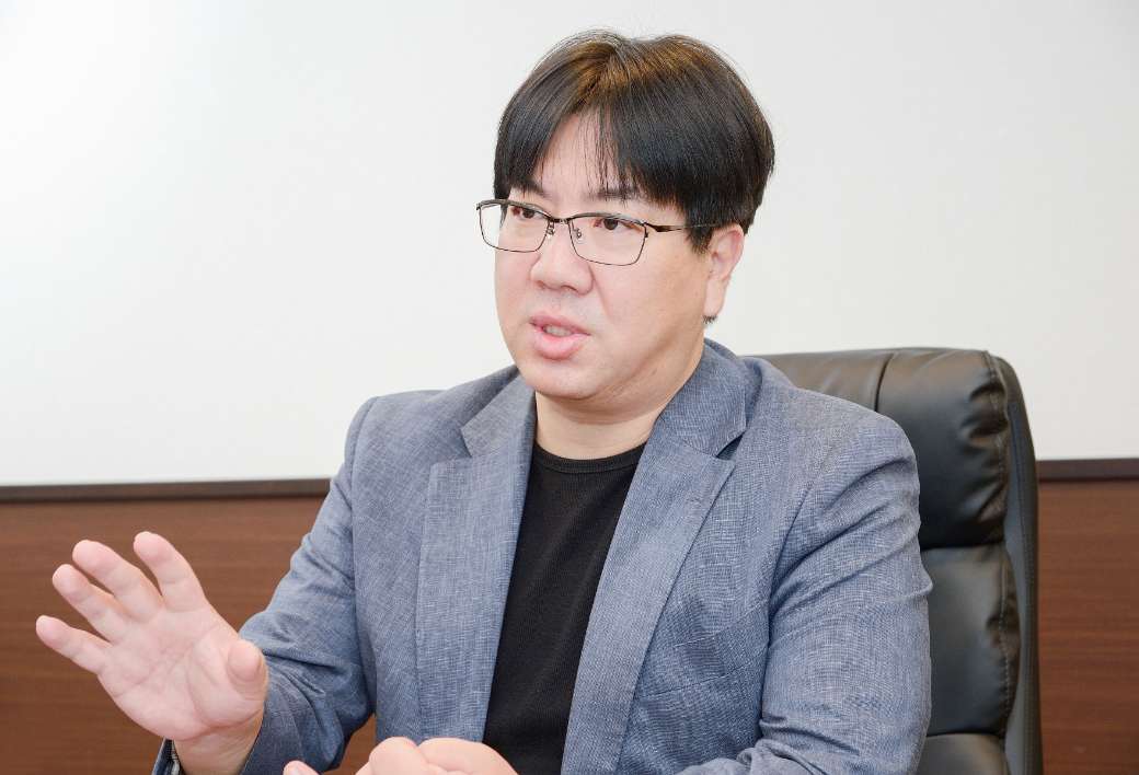 代表取締役社長