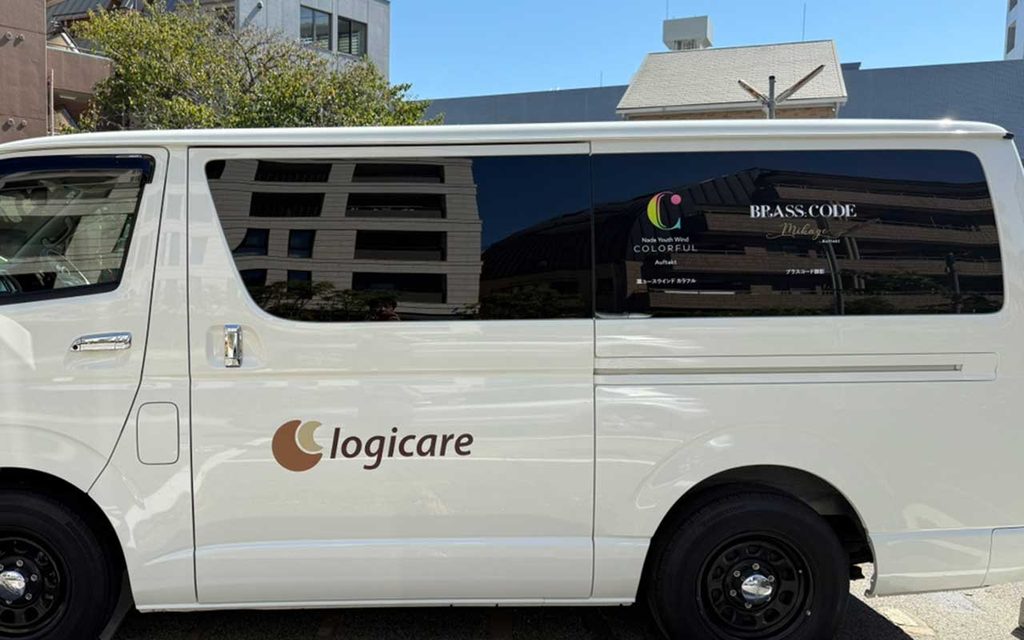 楽器運搬車両